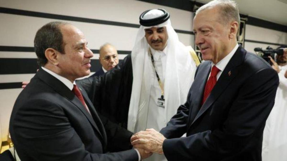 Son Dakika! Mısır Cumhurbaşkanlığı: Erdoğan ve Sisi'nin el sıkışması ikili ilişkileri geliştirmenin başlangıcı olacak